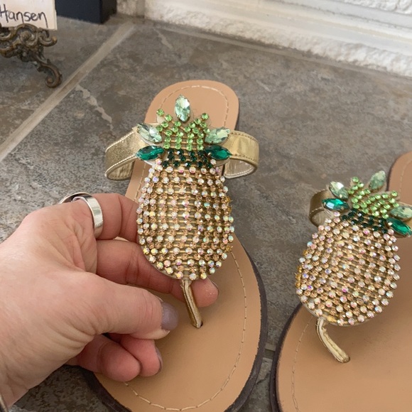 SPARKLY PINEAPPLE SANDALS - Picture 2 of 7